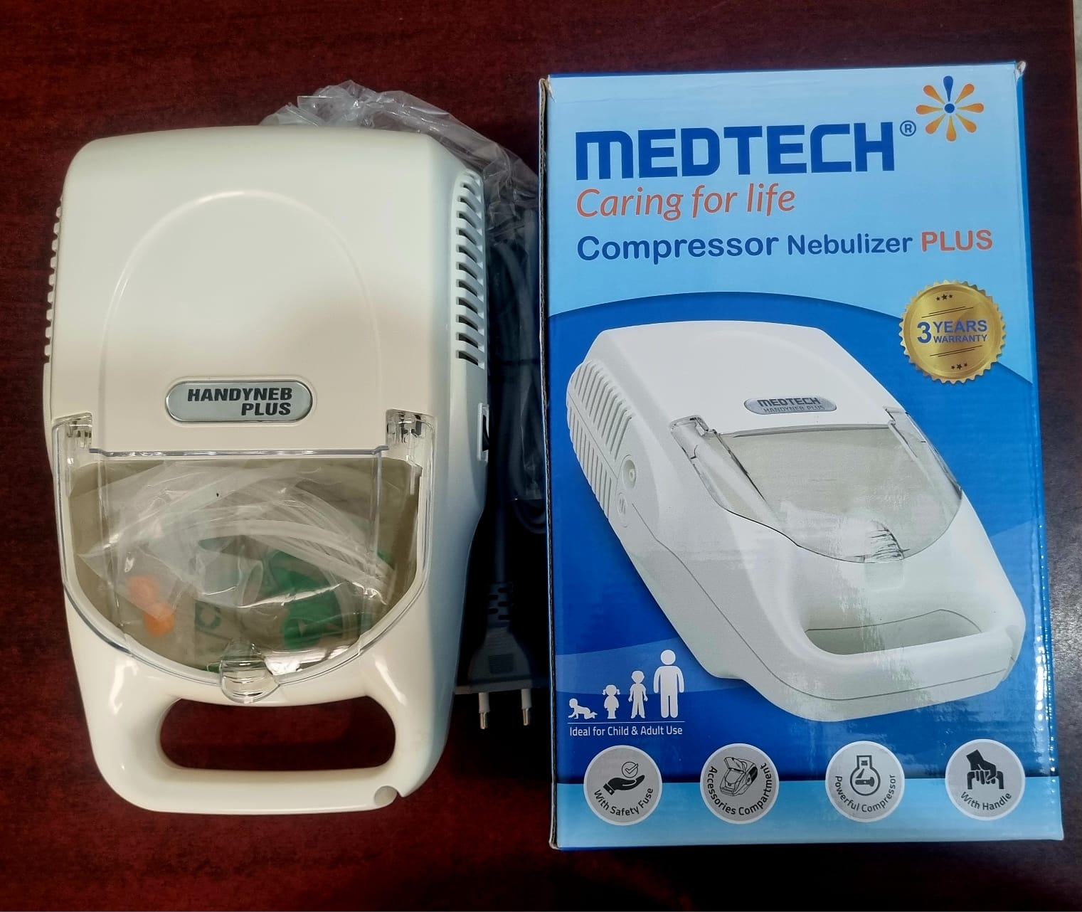 Picture of MEDTECH Caring for life Compressor Nebulizer PLUS White
