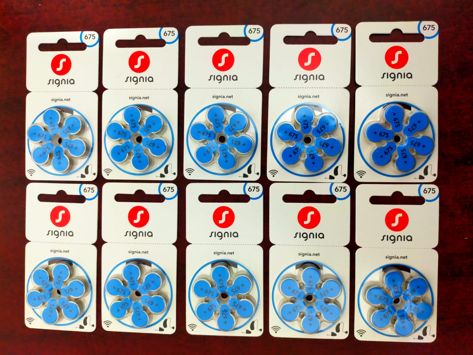 Picture of 60 cells x Siemens Signia 675 Size Hearing aid batteries 1 box Multicolor