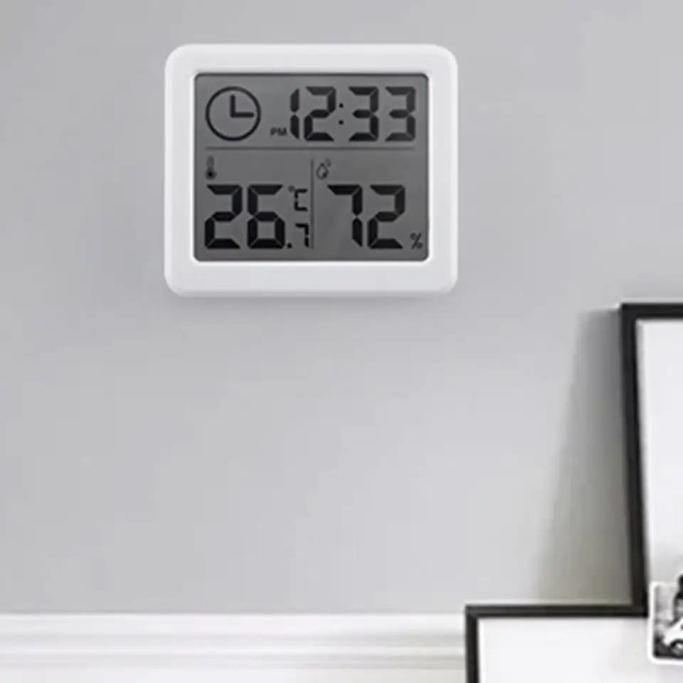Picture of Digital world clock with 3.2 inch lcd display with room temperature humidity White