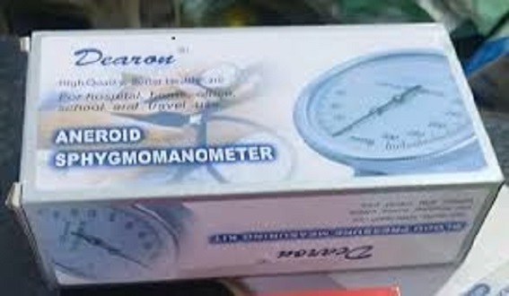Picture of Dearon  Aneroid Blood Pressure Machine Manual (BP) Multicolor