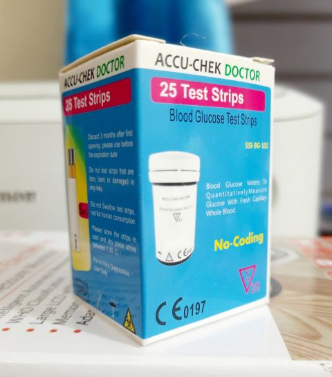 Picture of Accu Chek Doctor Test Strips 25pc for Accu chek Glucose Meter 
