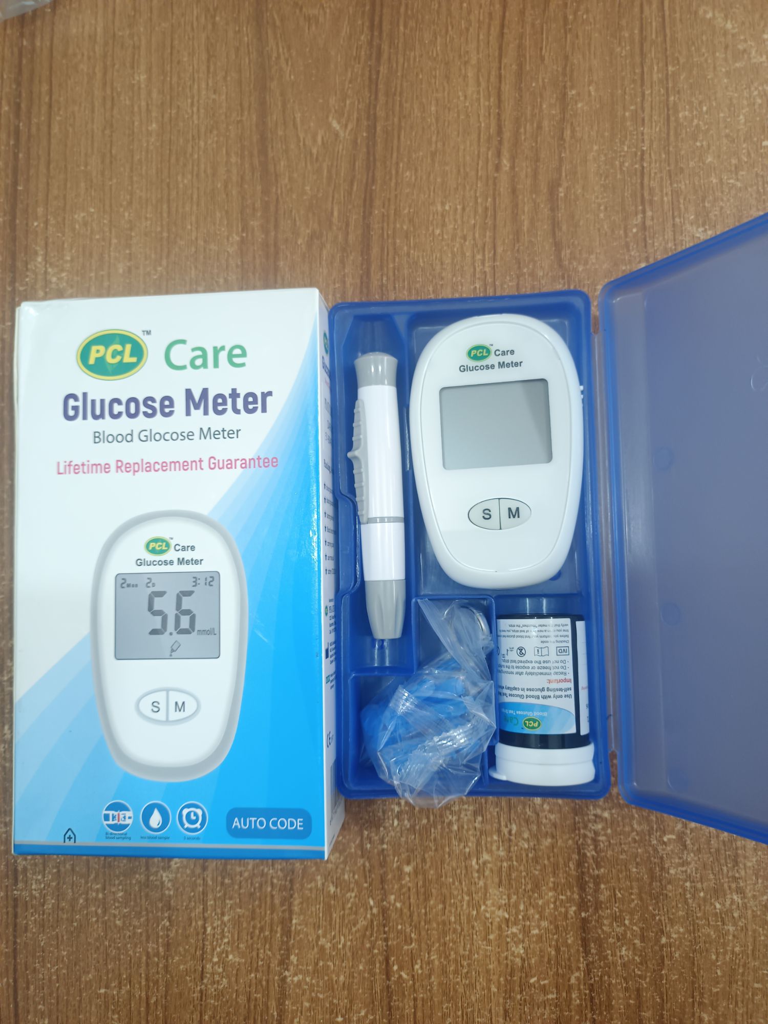 Picture of PCL Care Blood glucose monitor White