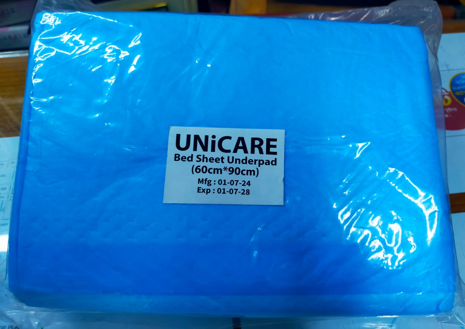Picture of Plain Rectangular Underpad Sheet 1 Pack 10 pcs Blue