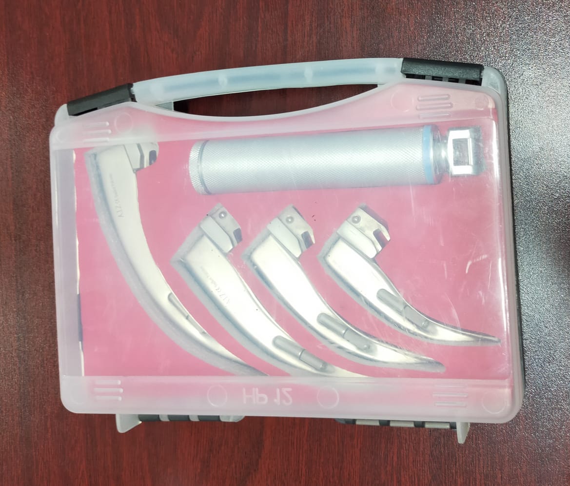 Picture of Laryngoscope 4 Blade 