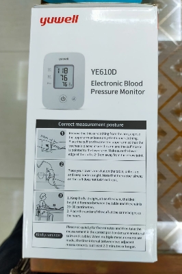 Picture of Electronic Blood Pressure Monitor YE610D Yuwell White