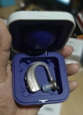 Picture of Hearing Aid RIONET Rechargeable Gold