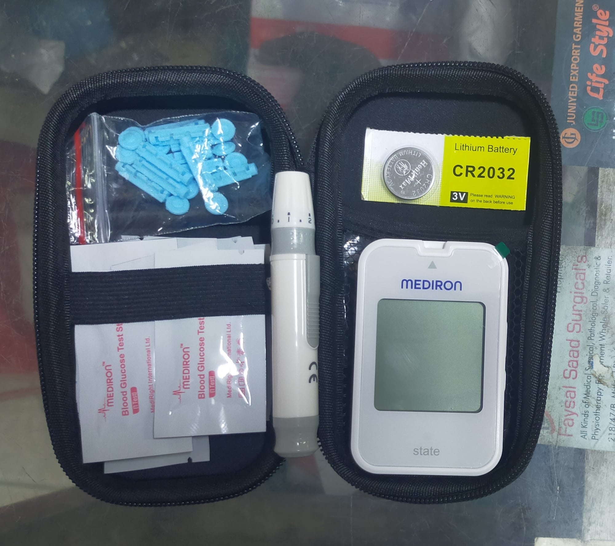 Picture of Mediron Blood Glucose Test Strip with 10 pcs strip 