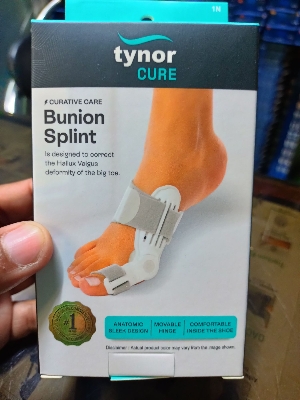 Picture of 1pc Big Toe Separator Foot Care Tool Separators Stretchers Foot Pads Adjustable Hallux Valgus Orthopedic Insoles Pain Relief White