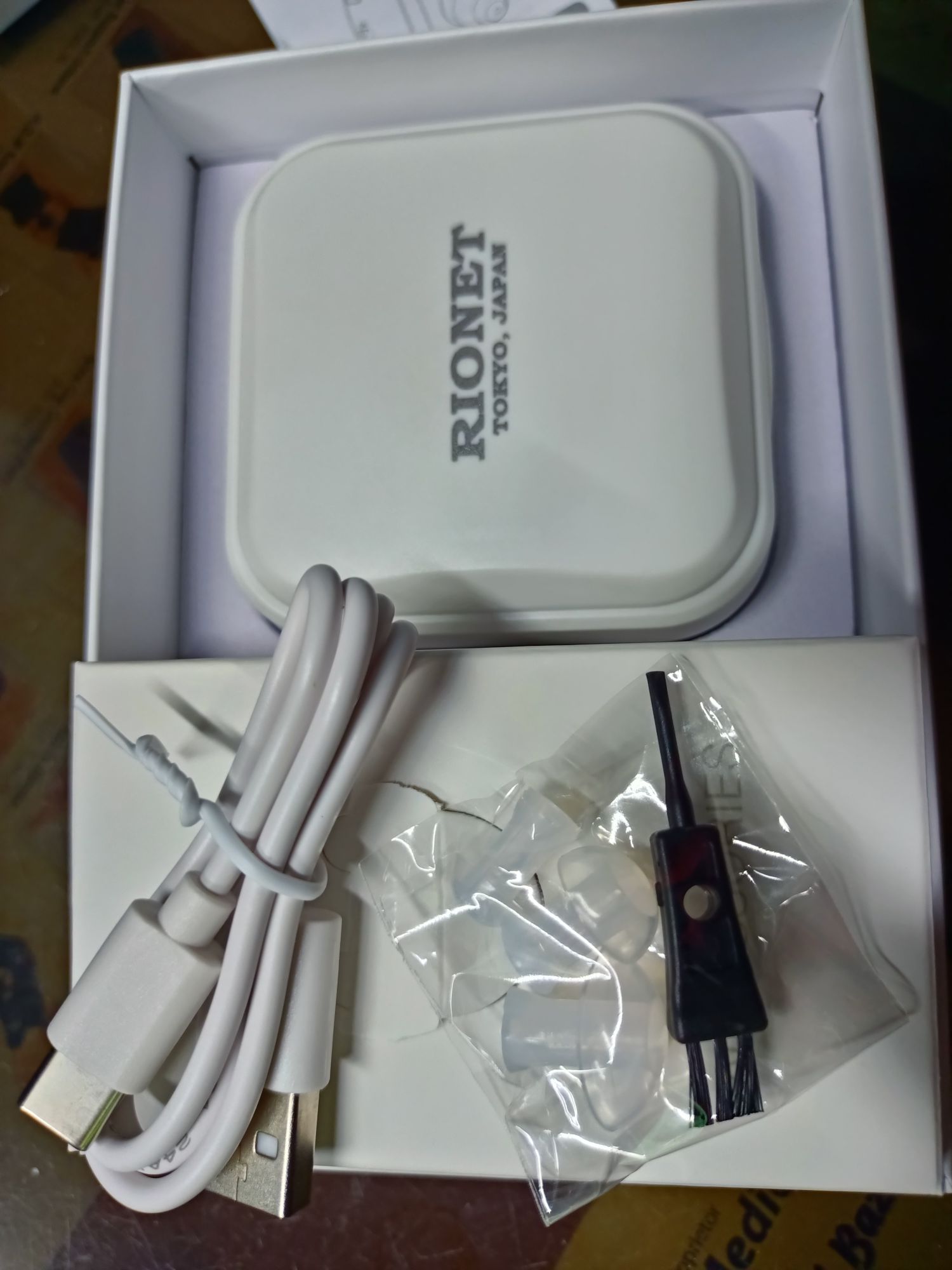 Picture of RIONET Hearing Aid (High Quality rechargeable battery) 
