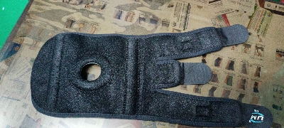 Picture of Knee Cap Support Belt Brace for Knee Pain Relief Open Patella Women and Men Knee Support Black