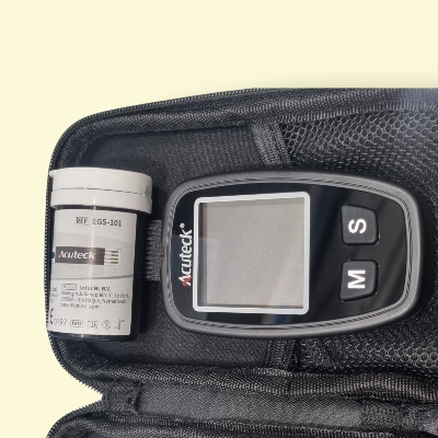 Picture of Acuteck Blood Glucose Monitoring System Multicolor