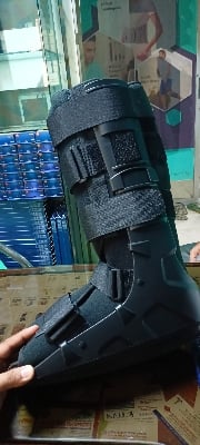 Picture of Air walker boot long,(peneumatic walker boot single push Button 17" height ) Black