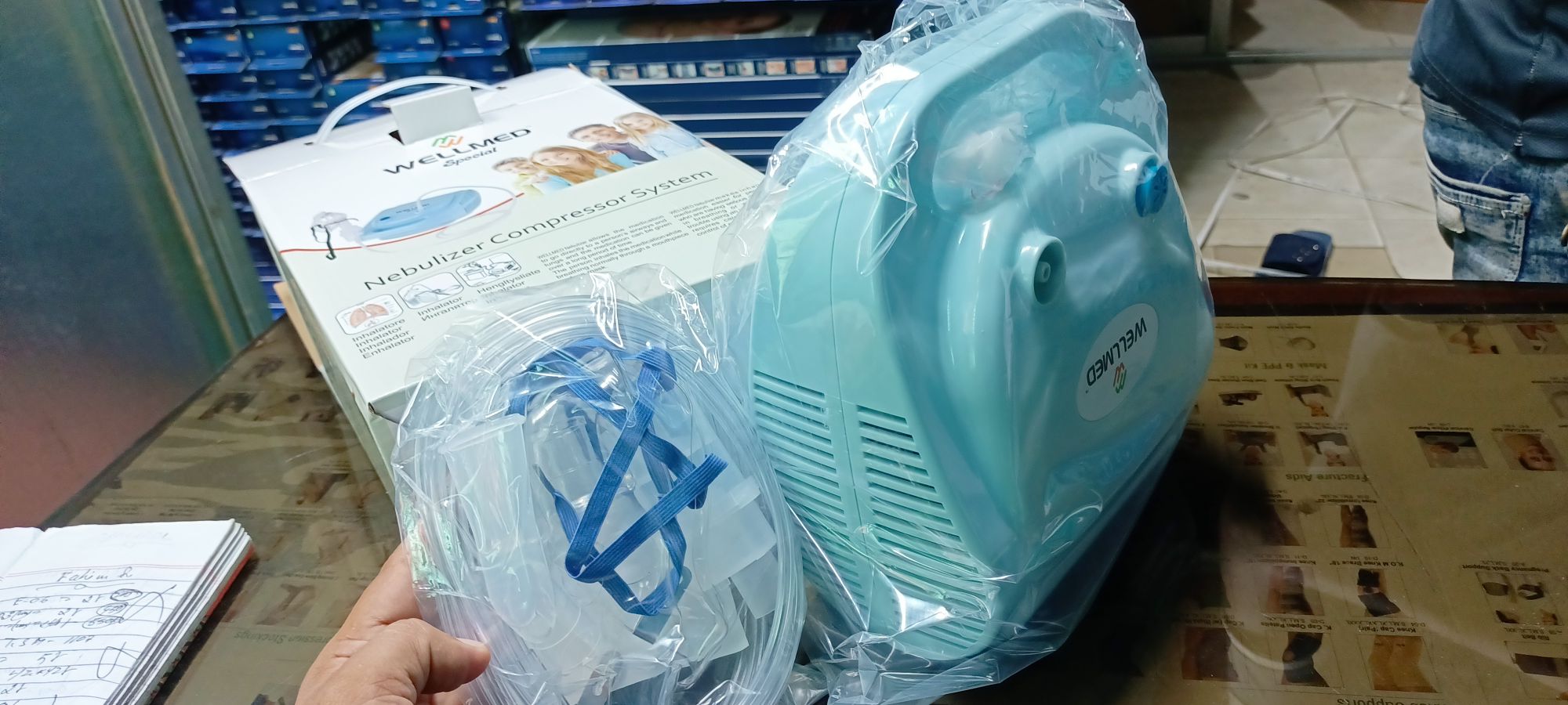 Picture of Nebulizer compressor system 