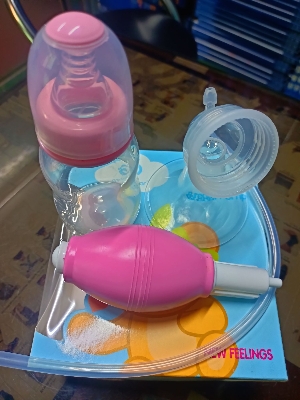 Picture of Manual Breastfeeding pump - Low price in Bangladesh 