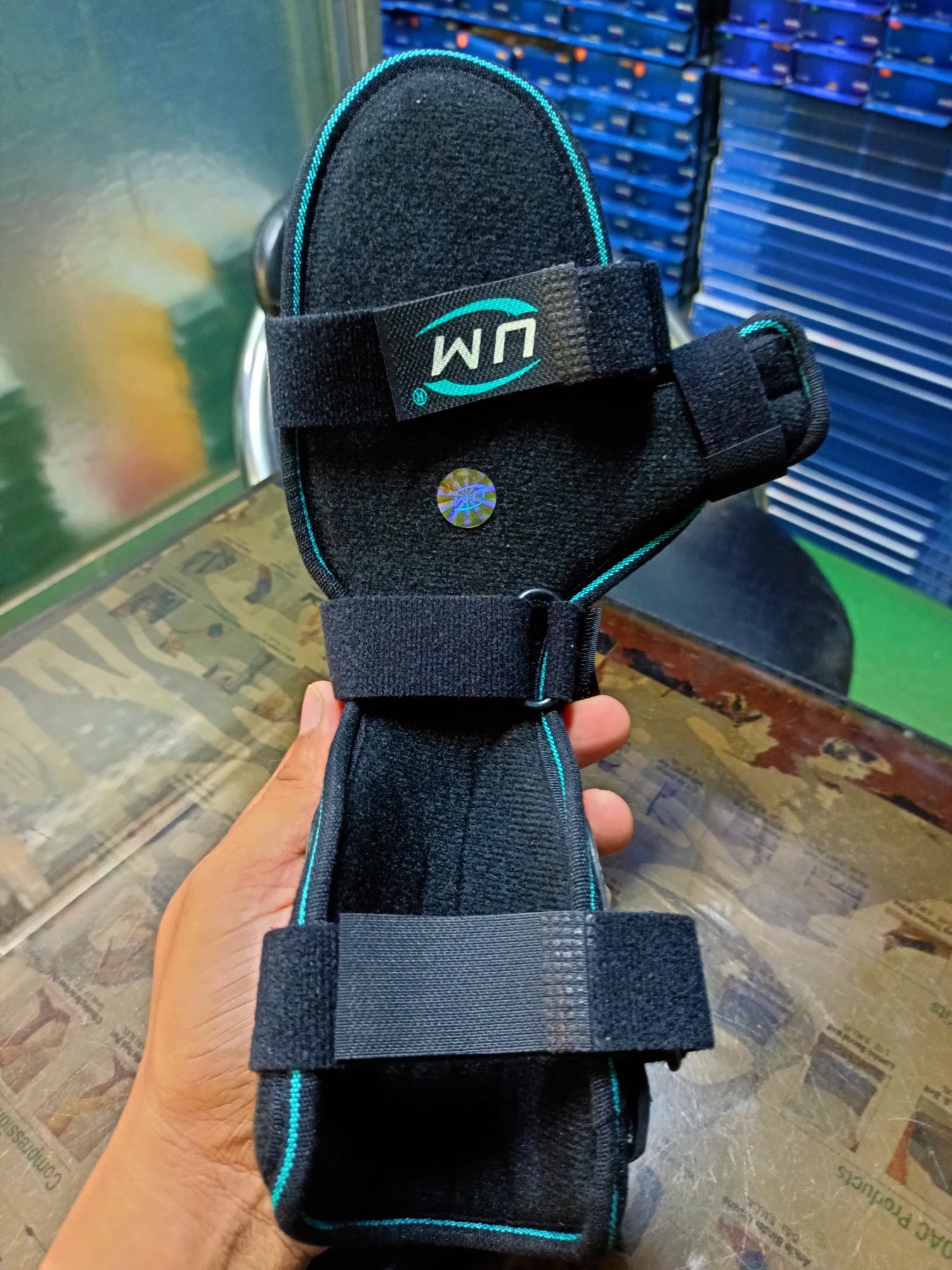 Picture of UM Static cockup splint,(with hand rest adjustable support) Black