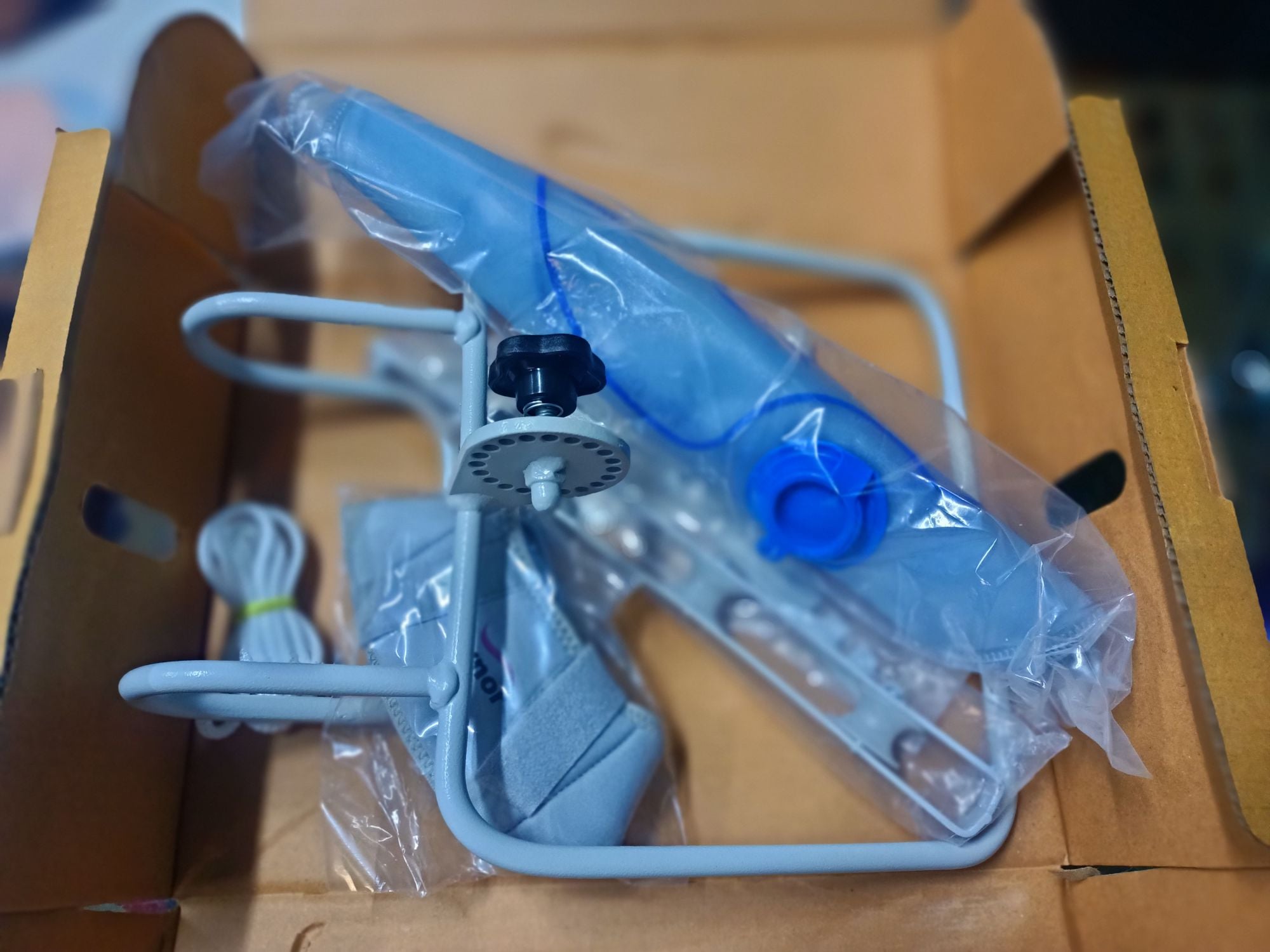 Picture of Tynor Cervical Traction Kit (Sleeping) With Weight Bag Grey
