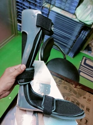 Picture of Foot Drop splint (Foot Support, perfect fitting,customizable, Comfortable,Durable,Easy to Use) 