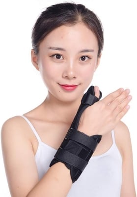 Picture of Thumb and Wrist Splint, Thumb Wrist Support Brace Adjustable Wrist Splint for Carpal Tunnel Light Ash