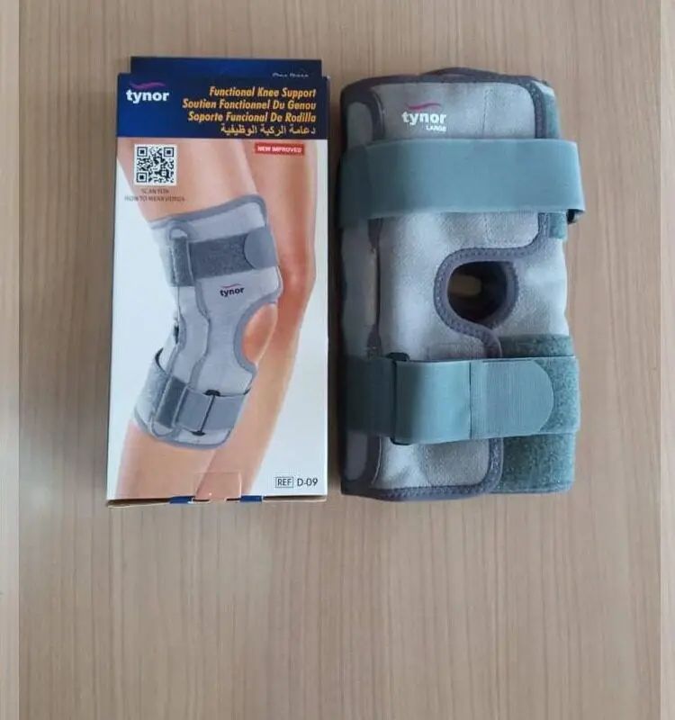 Picture of Tynor Functional Knee Support For La Lateral Support and ImMobilization Grey