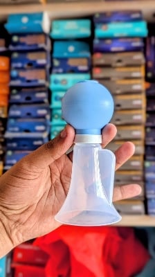 Picture of Breast Pump Multicolor