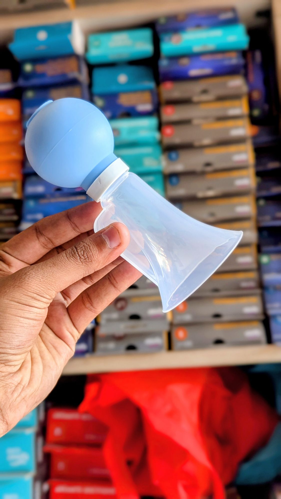 Picture of Breast Pump Multicolor