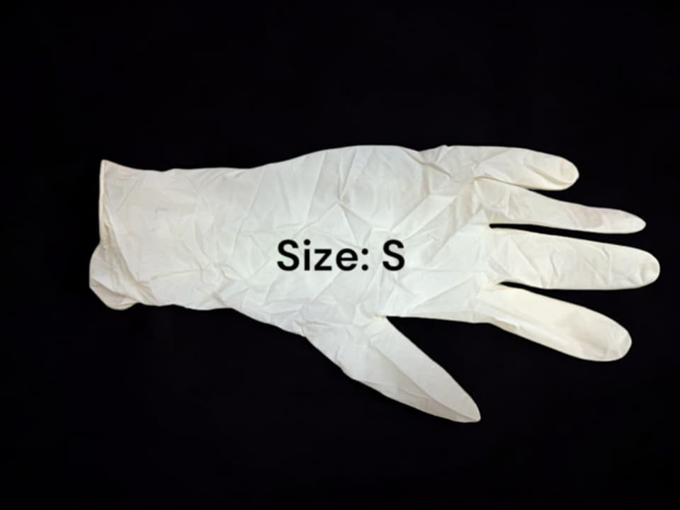 Picture of Comfit Examination Gloves (Size-S), 100Pcs/Box Multicolor