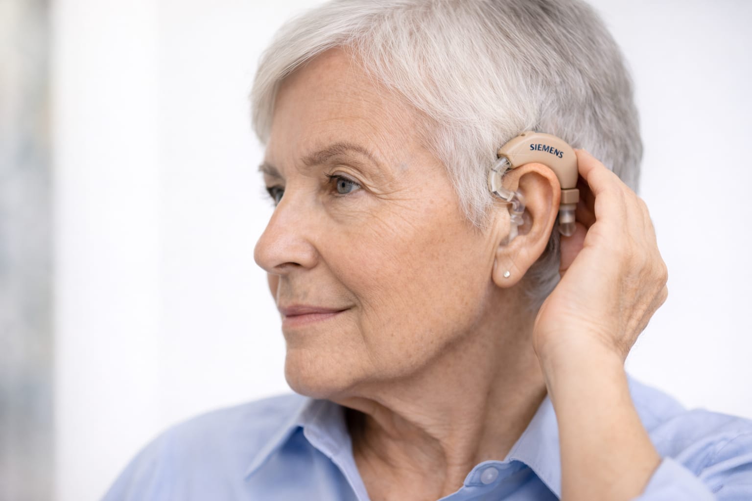 Picture of Siemens Digital Hearing Aid – Clear & Natural Sound Experience Multicolor
