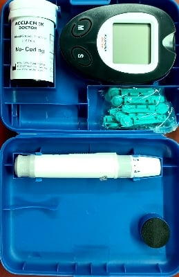 Picture of Accu Chek Doctor Instants Blood Glucose Monitor Digital Meter 