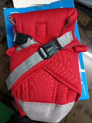 Picture of Baby Carrier it is lined with 3D mesh Fabric Optimizing Comfort for all Seasons Red