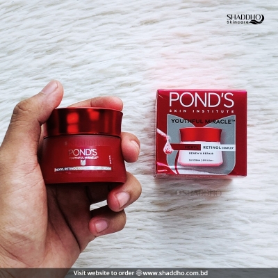 Picture of Pond's Age Miracle Day Cream 50gm