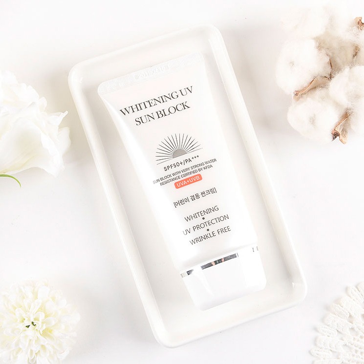 Picture of Korean JIGOTT Whitening UV Sun Block SPF50+ PA+++ 70ml - Multicolor