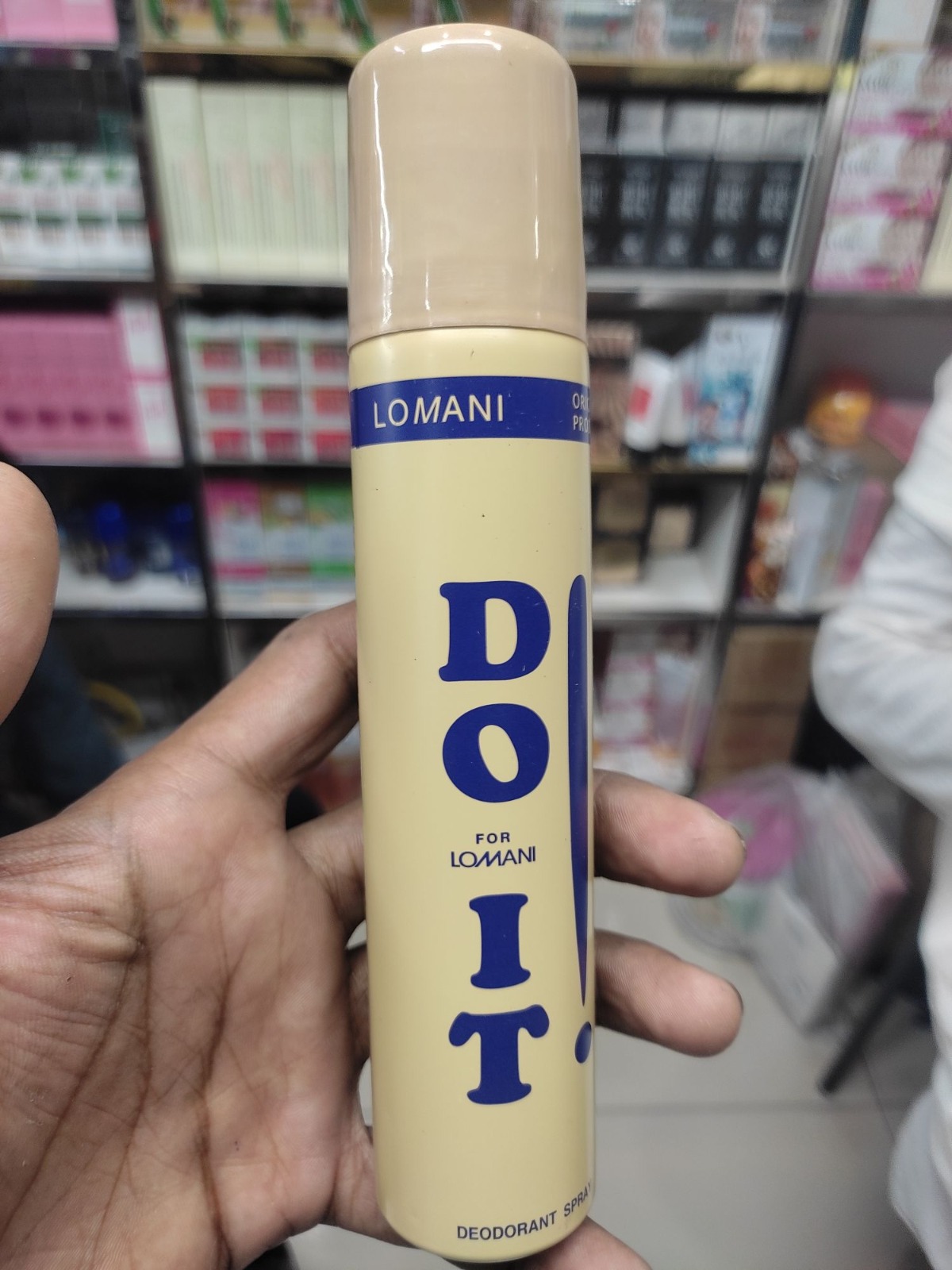 Picture of product Body spray Do It LOMANI PARIS used for male/ female - 100 ml