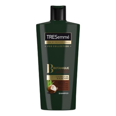 Picture of Tresemme Botanique Nourish & Replenish Shampoo - 400ml - Green