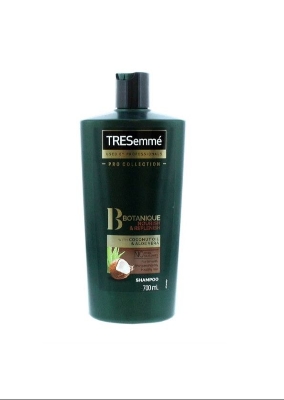 Picture of Tresemme Botanique Nourish & Replenish Shampoo - 400ml - Green