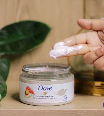 Picture of Dove Exfoliating Body Scrub Pomegranate & Shea Butter 298g - Multicolor