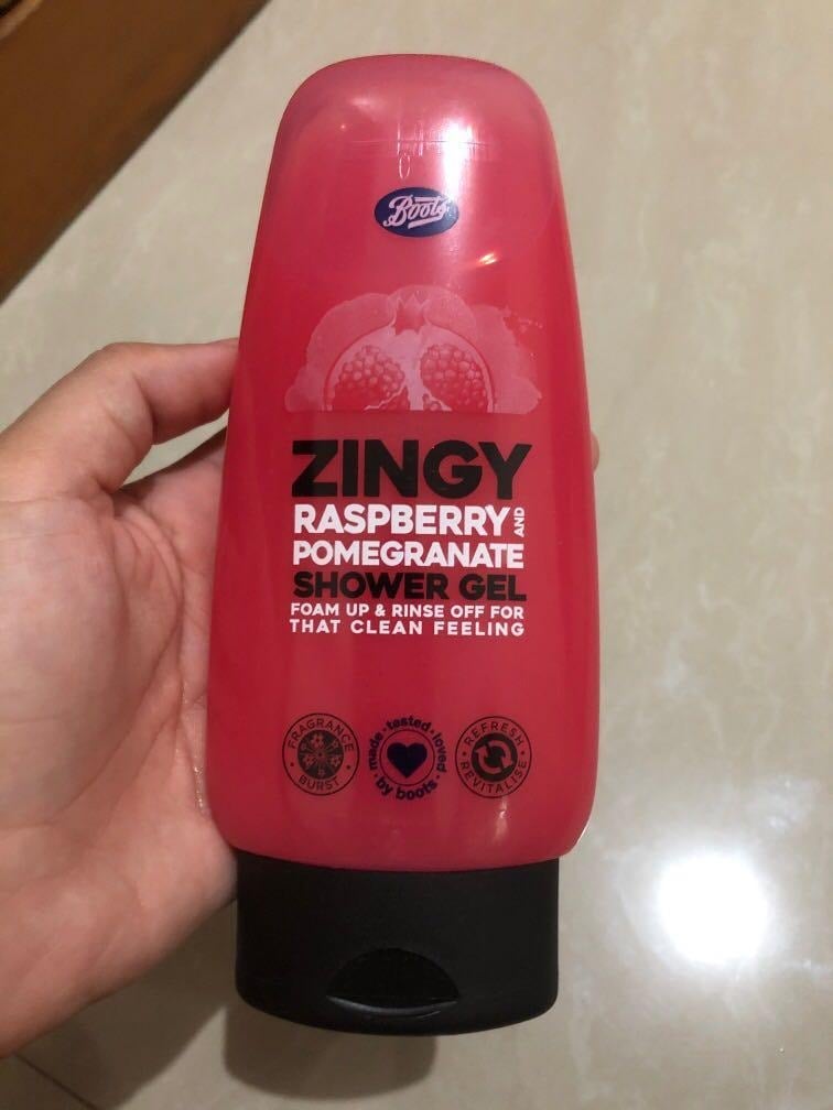 Picture of Boots Zingy Raspberry & Pomegranate Shower Gel – 250ml