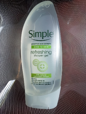 Picture of Simple Kind to Skin Refreshing Shower Gel 250ml