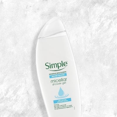 Picture of Simple Water Boost Micellar Shower Gel 250ml