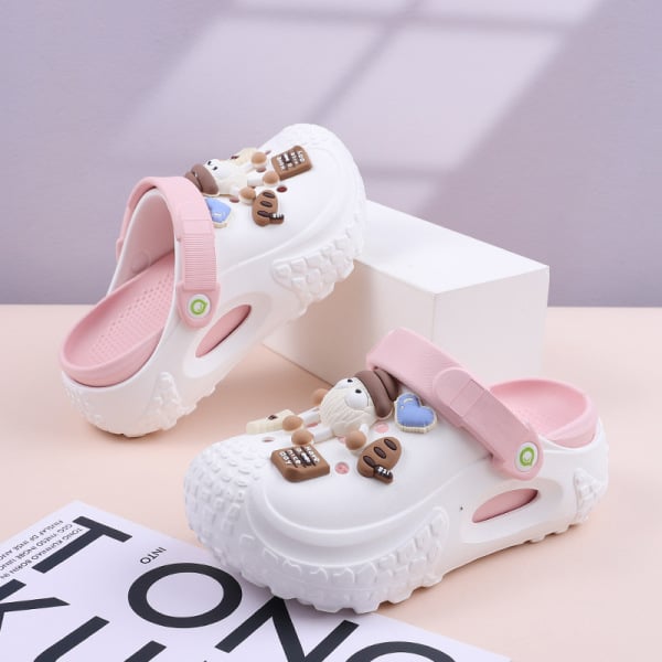 Picture of Women Clogs Fashion Garden Shoe Women Foam Rubber Unisex Side Beach Slippers Classic Garden Clogs (No Box)