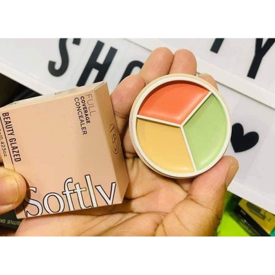 Picture of Full Coverage Concealer Water - proof Long lasting lightweight Concealer Palette - 402