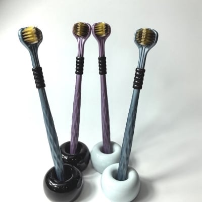 Picture of Three-Sided Soft Bristle Toothbrush 3D Manual Adult Toothbrush with Tongue Scraper (2-Pcs Three-Side)