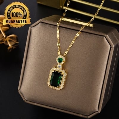 Picture of Double Stone luxury Clavicle Chain Design Neckless for Stylish Girls 100% Color Guarantee (Green Neckless)