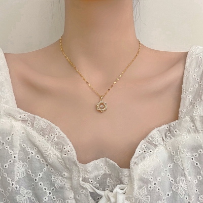 Picture of Star Point Titanium Steel Gold Electroplating Neckless for Women (Rose Gold,Adjustable)