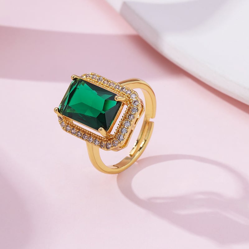 Picture of Double Stone luxury Clavicle Chain Design Neckless for Stylish Girls 100% Color Guarantee (Green Finger Ring)