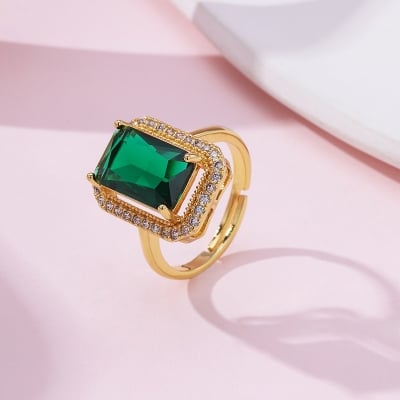 Picture of Double Stone luxury Clavicle Chain Design Neckless for Stylish Girls 100% Color Guarantee (Green Finger Ring)
