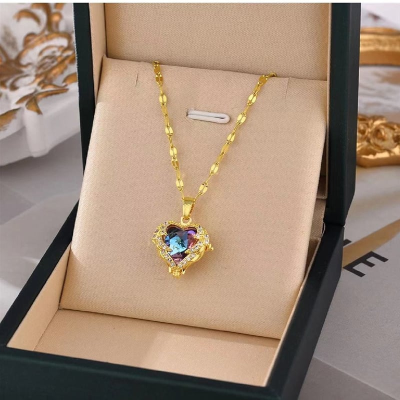 Picture of High Quality Love Neckless Clavicle Chain Design Neckless For Girl 100% Color Guarantee (Gold)