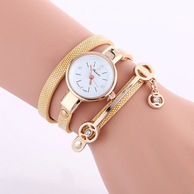 Picture of New Brand Women Watch Fashion Women style Bracelet watch For Girls (Gold)