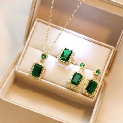 Picture of Double Stone luxury Clavicle Chain Design Neckless for Stylish Girls 100% Color Guarantee (Green Full Set)
