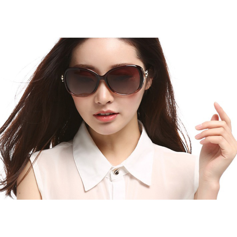 Picture of Women Fashion Sunglasses Hot Selling Italy Brand Design Polarized Sun Glasses For Female (Black,Black)