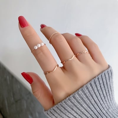 Picture of 5Pcs/Set Fashion Women Finger Rings Band Alloy Ring Set Jewelry Gift (Gold,Adjustable)